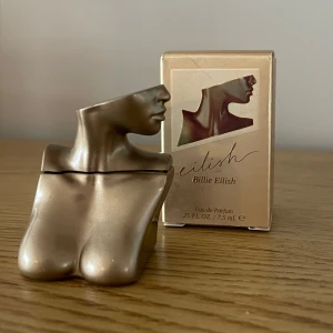 Parfym Billie Eilish - Oanvänd parfym från Billie Eilish. 7,5 ml