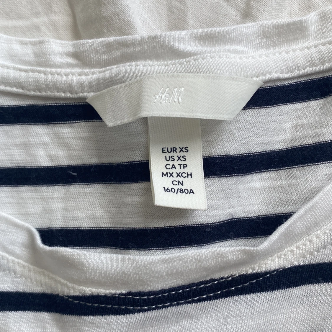 Randig hm tröja - 90