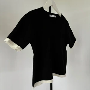 Tröja - Fin tröja i lite tjockare material från Zara, köpt på Sellpy men aldrig använd av mig 🖤