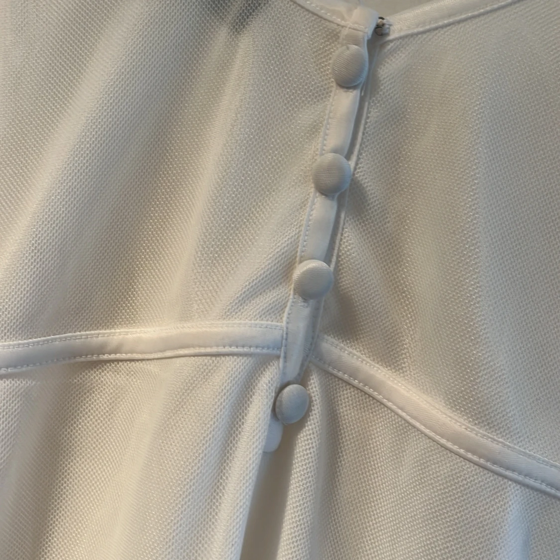 Vit spets linne urringad  - 93