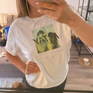 T-shirt med tryck - Fint skick🌸