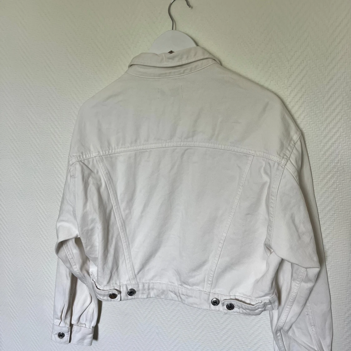 Vit jeans jacka Gina  - 91