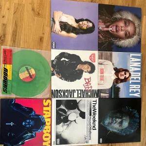 Vinylskivor / LP skivor - Massa olika vinylskivor i toppskick ! Allt mellan 80-380kr 🩷