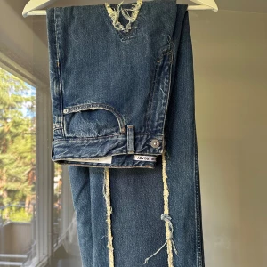 Our legacy Slash Denim - Storlek 36 Woman  Använda en gång