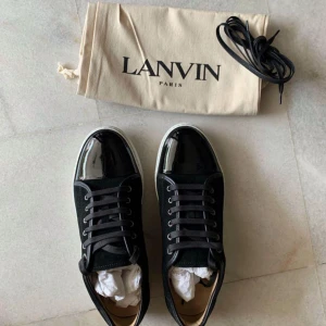 svarta lanvins - uk7