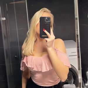 Ljusrosa body - Superfin body från New Yorker. Storlek XS 💕