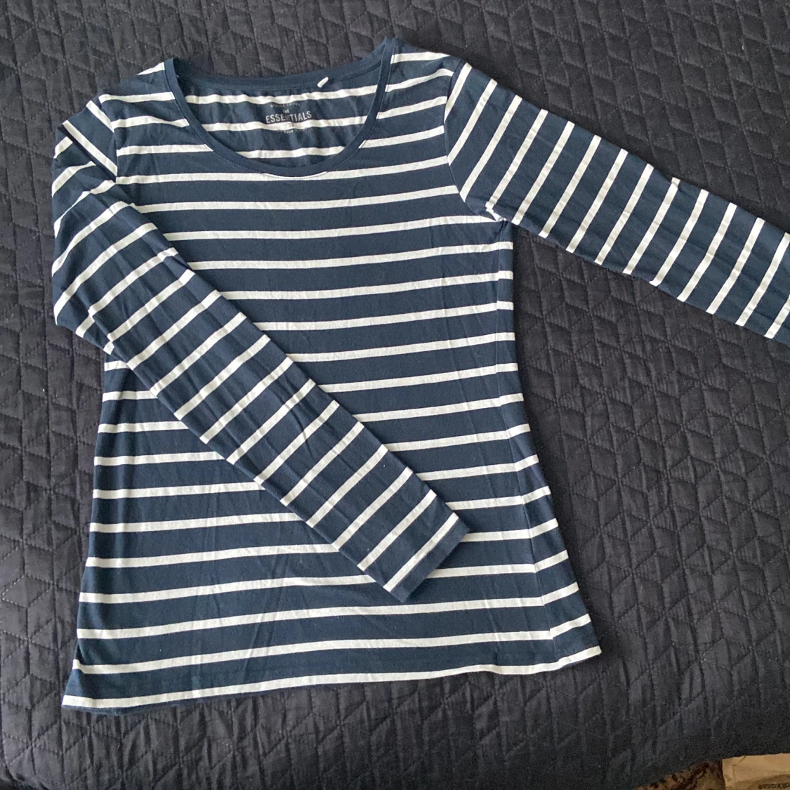 Randig långärmad tröja 