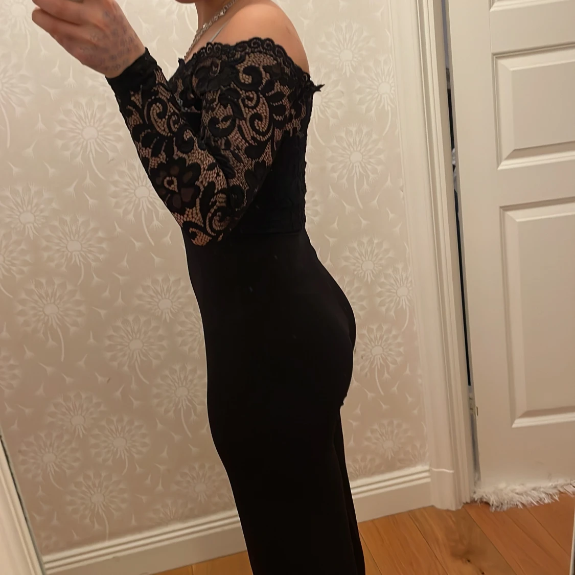 snygg svart dress - 90