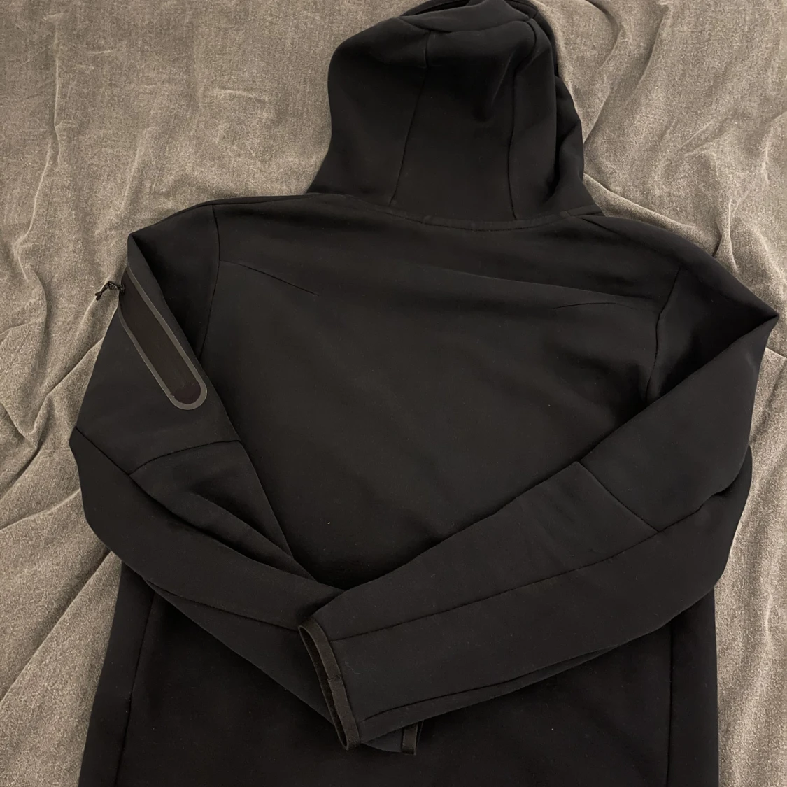 Nike Tech Fleece-svart  - 91