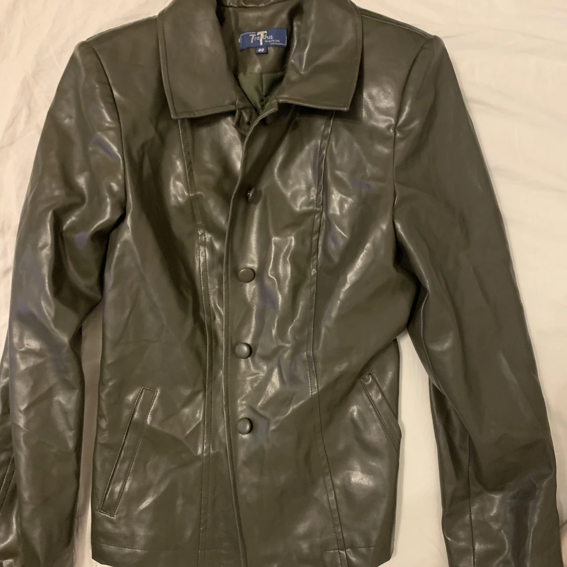 Grön läderjacka - 91