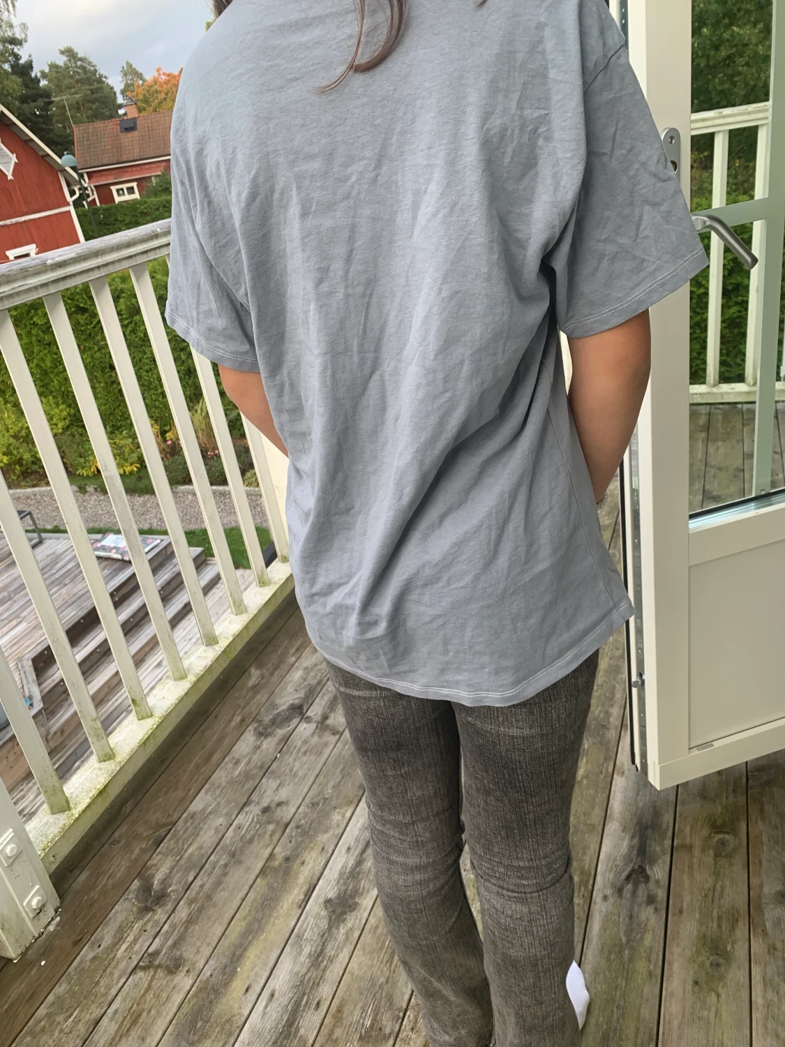 Grå/blå t-shirt - 90