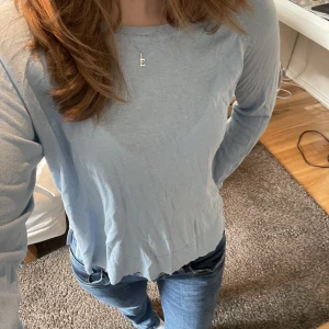 Zara tröja - Söt tröja från Zara som inte kommer till användning längre 💓 storlek M men passar mig som har XS/S