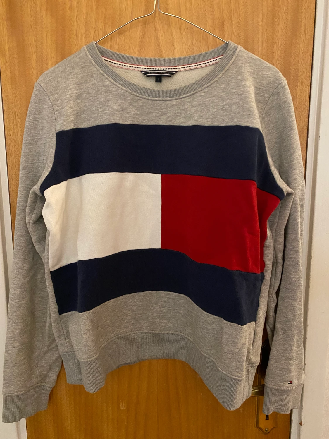 Sweatshirt från Tommy Hilfiger 