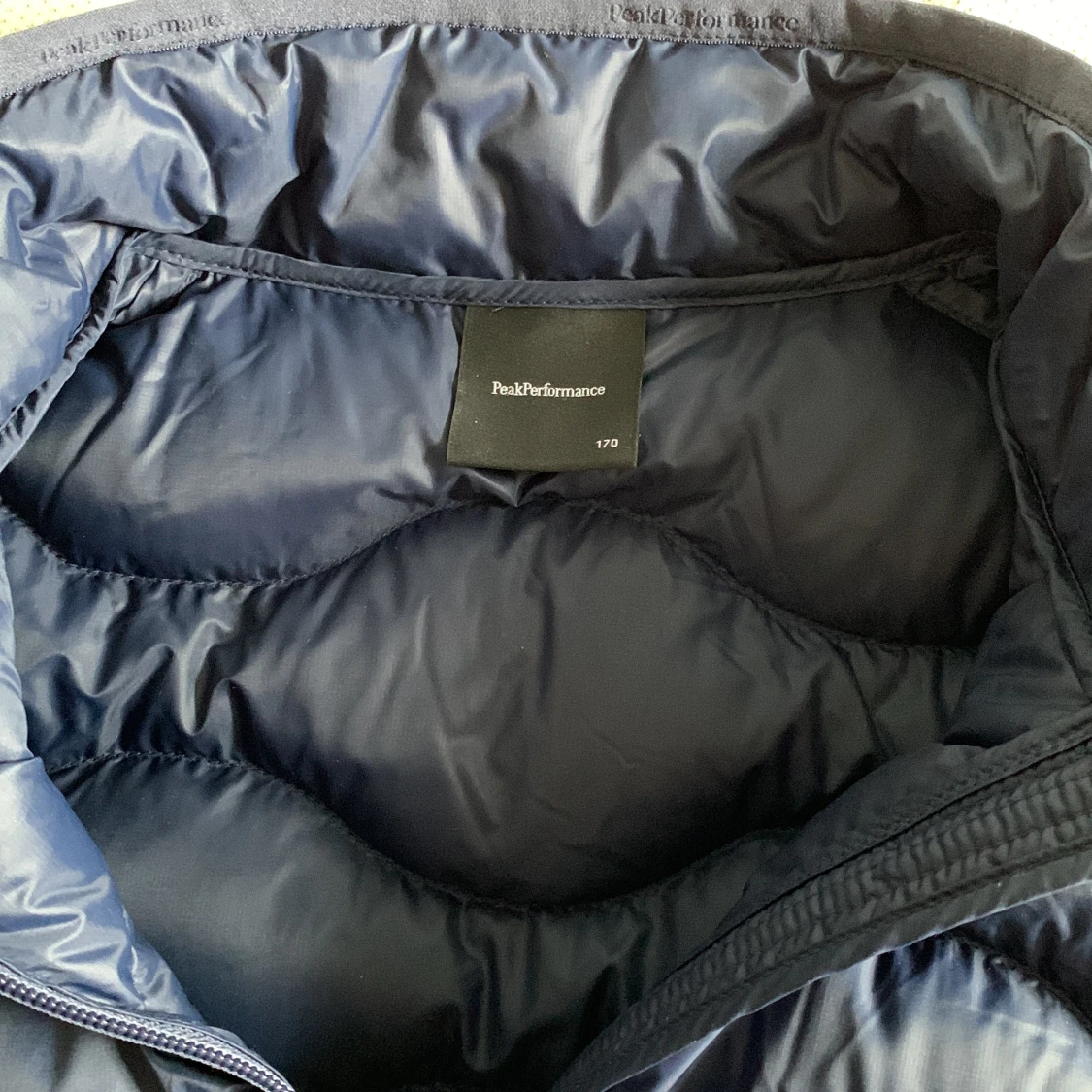 PeakPerformance Väst, Mörkblå - 91