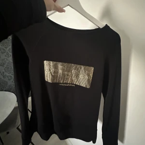 Barbour tröja från johnells!  - Använd 2-3 gånger. Nypris: 1699  Pris går att diskuteras 