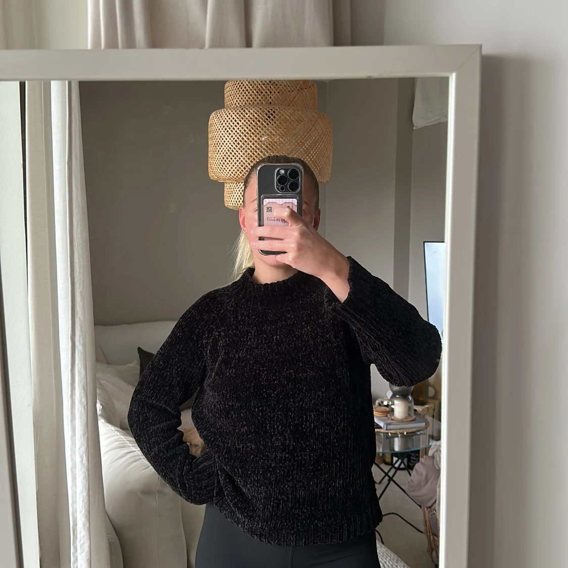 Stickad mjuk tröja från Gina Tricot