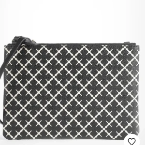 By Malena Birger - Säljer min By Marlene Birger då den inte kommer till användning. 