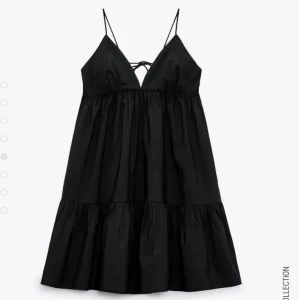 Zara klänning - Jätte fin zara klänning😍