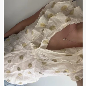 Blus - Såå himla fin blus, mycket bra skick!🤍