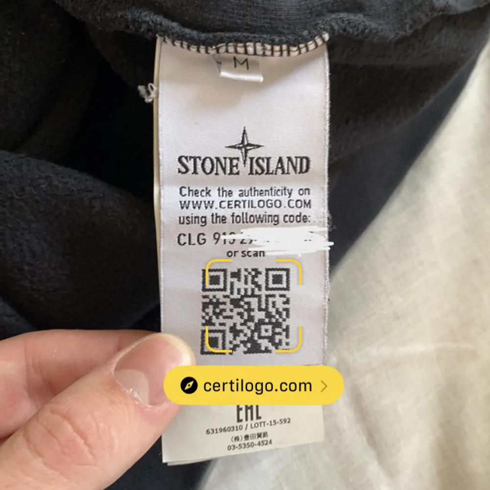 fina tröja från Stone Island kollektion Shadow Projekt  storlek: M-L  I DM finns mer bilderna av det tröja, kan mötas upp i stockholm var du vill!!🫂. Tröjor & Koftor.