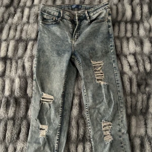 Jeans - Super fina Jeans men kommer it till användning längre!