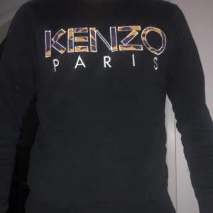 En limiterad Verition på kenzo Paris inköpspris = 3500kr  Säljs för 950kr
