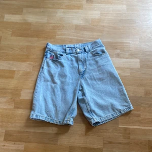 Polar Big Boy Shorts - Grymt skick endast använda några gånger. Även öppen för bud, va inte blyga