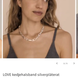 Silverplätterat halsband pilgrim - Knappt använt! Köpt för 500, säljer för 250. 