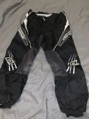 Crosskläder  - Fina crosskläder i fint skick 