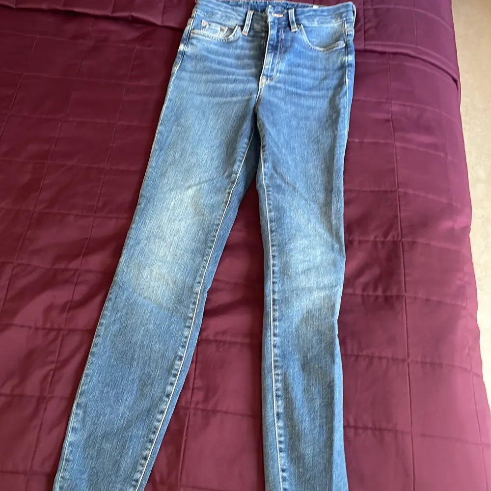 Jeans storlek 25. Tight. Jeans & Byxor.