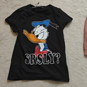 T shirt  - T shirt med Donald Duck tryck! 