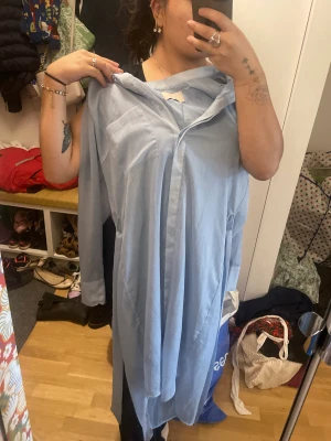 Nuum klänning - Köpt för 2000kr storlek S