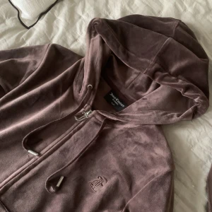 Juicy couture  - Juicy couture kofta brun🥰