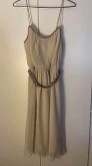 Klänning  - jättefin