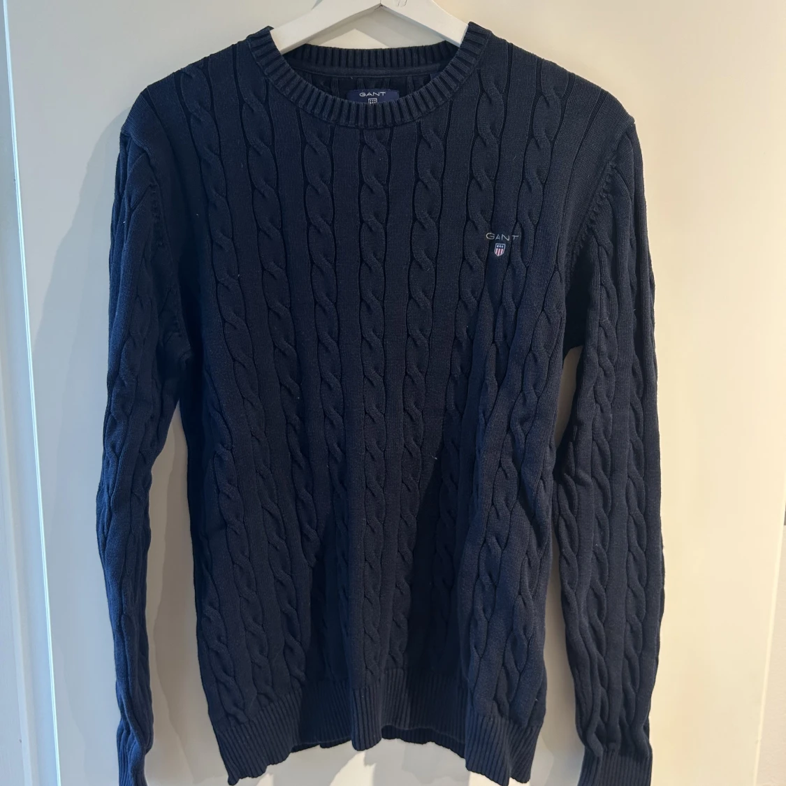 Gant stickad tröja, storlek M