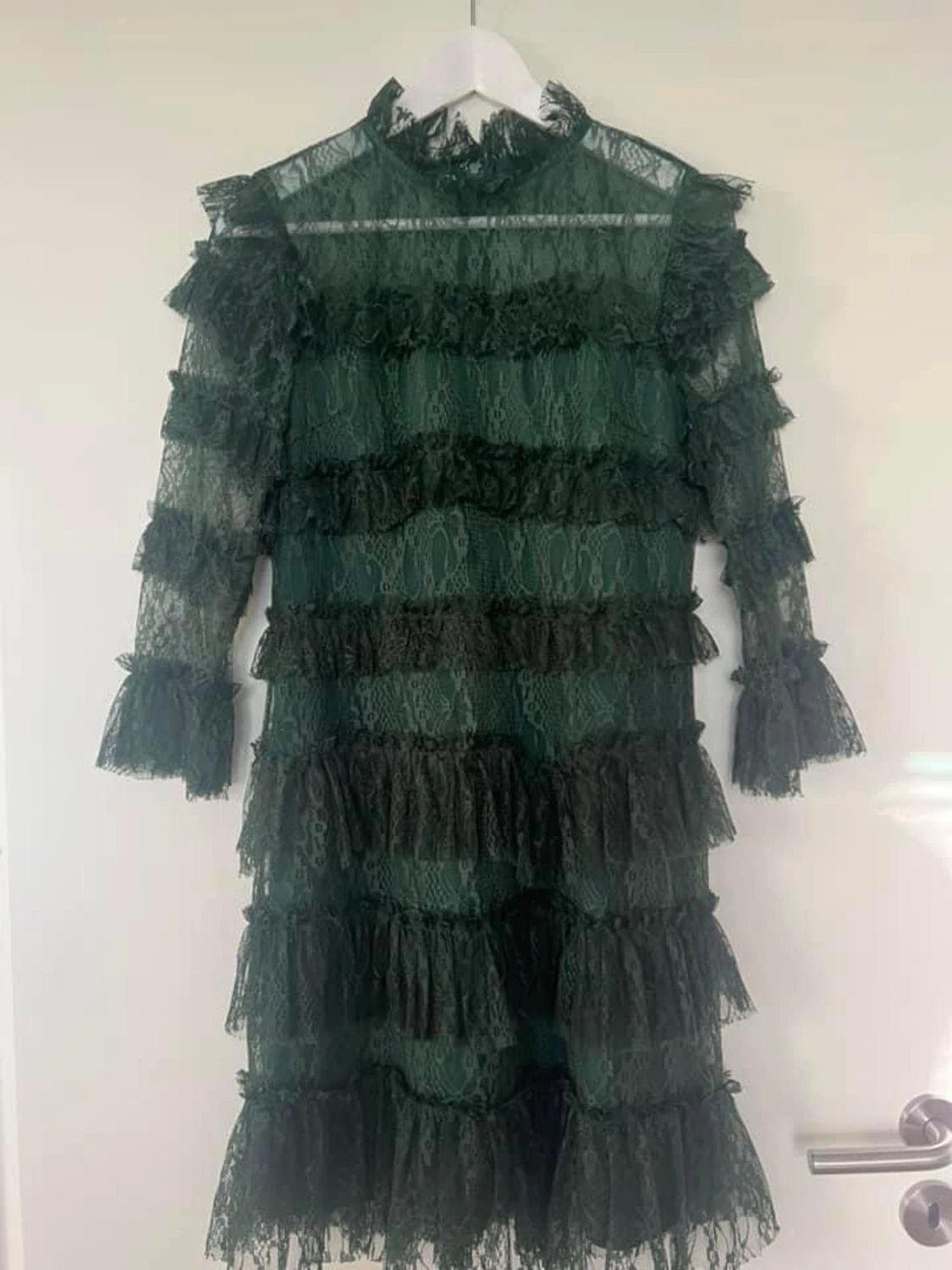 Carmine dress från ByMalina - 90