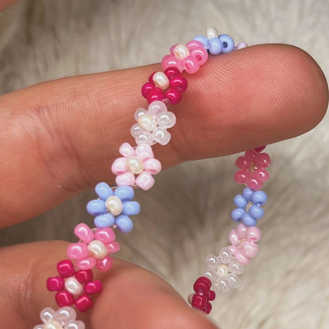 Pärlblomarmband - 90