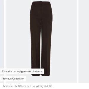 Bruna kostym byxor - Använda 1 gång alldeles förstora för mig🫶🏼