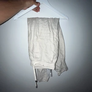 Linnebyxor  - Linnebyxor från mango 