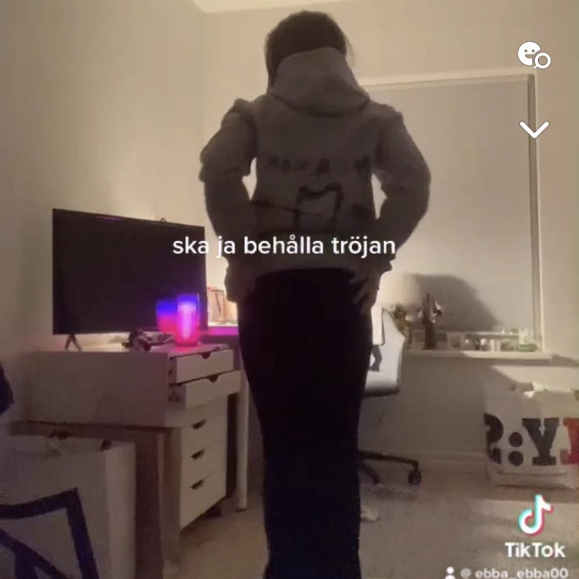 Mira paris hoodie (mi amor) - 90