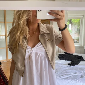 Kort jacka - Kort jacka/bolero i mocka