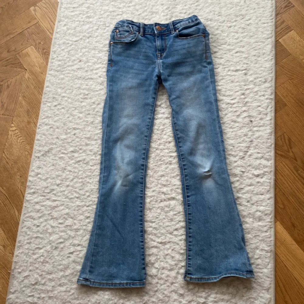 Jeans från lager 157. Storlek 150.. Jeans & Byxor.