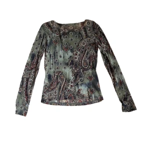 Vintage inspirerad topp - Passar s/m, finns inget märke på den 