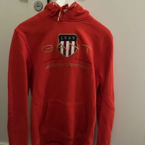Gant hoodie - Helt oanvänd 