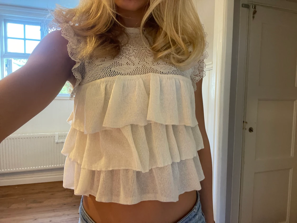 Söt topp från zara  - 90