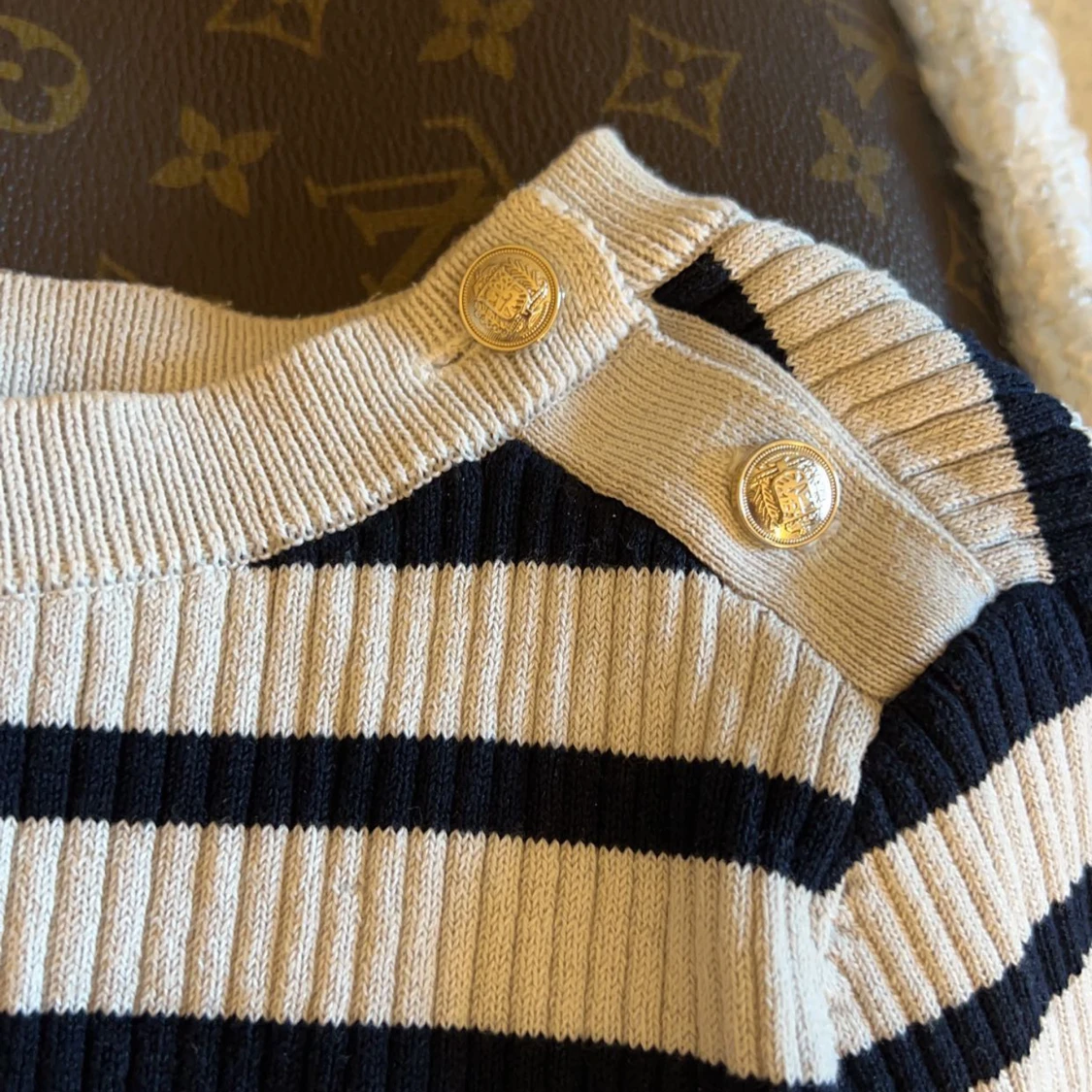 Trekvartärmad tröja!  - 90