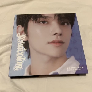 Seventeen semicolon album - Allt ingår förutom weaving kit! (Bara det som syns i andra bild!)