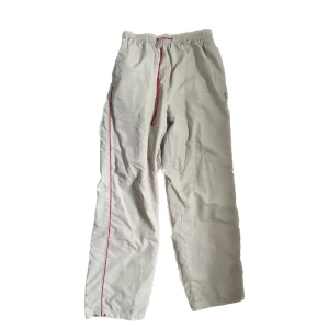 Byxor - Supercoola byxor - köpta secondhand 