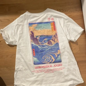 Cool T-shirt  - Inte min stil längre