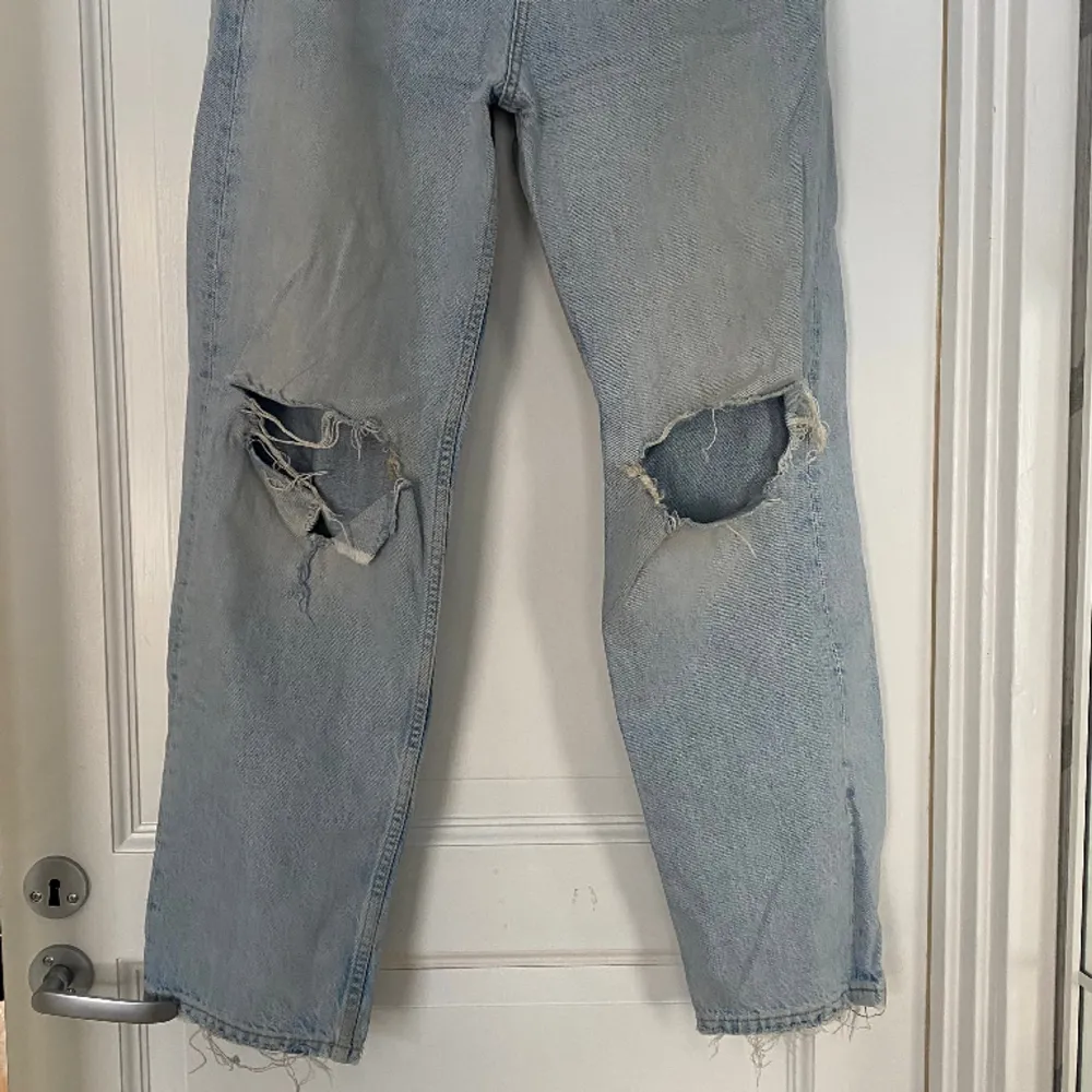  Jeans från H&M i storlek 36💞 . Jeans & Byxor.
